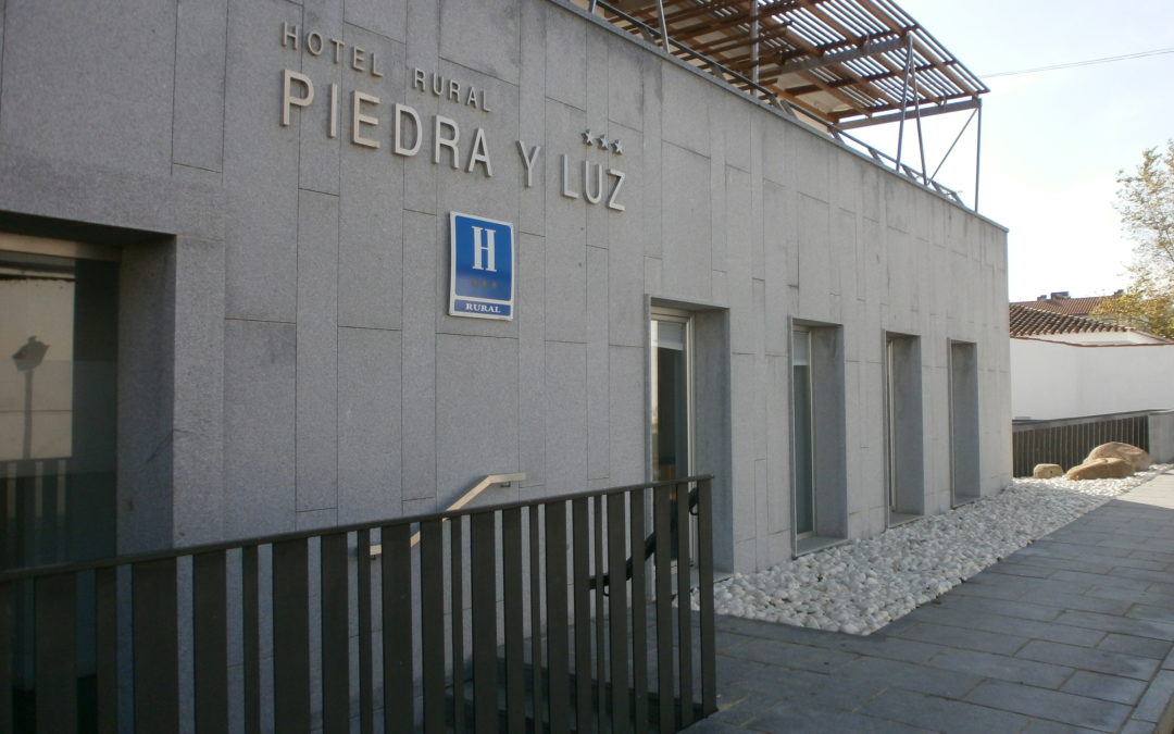 Hotel EH Piedra y Luz
