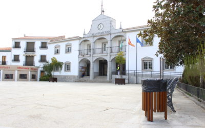 NUEVO MOBILIARIO URBANO EN PLAZA DE LA CATEDRAL Y PLAZA DE SAN JUAN