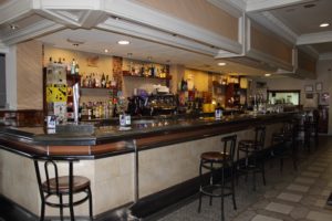 Hostal Restaurante El Cazador