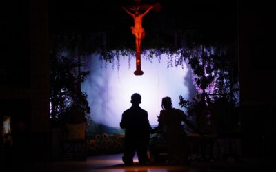 Anoche tuvo lugar en el Auditorio Municipal de Hinojosa del Duque el estreno de ‘La sangre de Dios’ de Alfonso Sastre