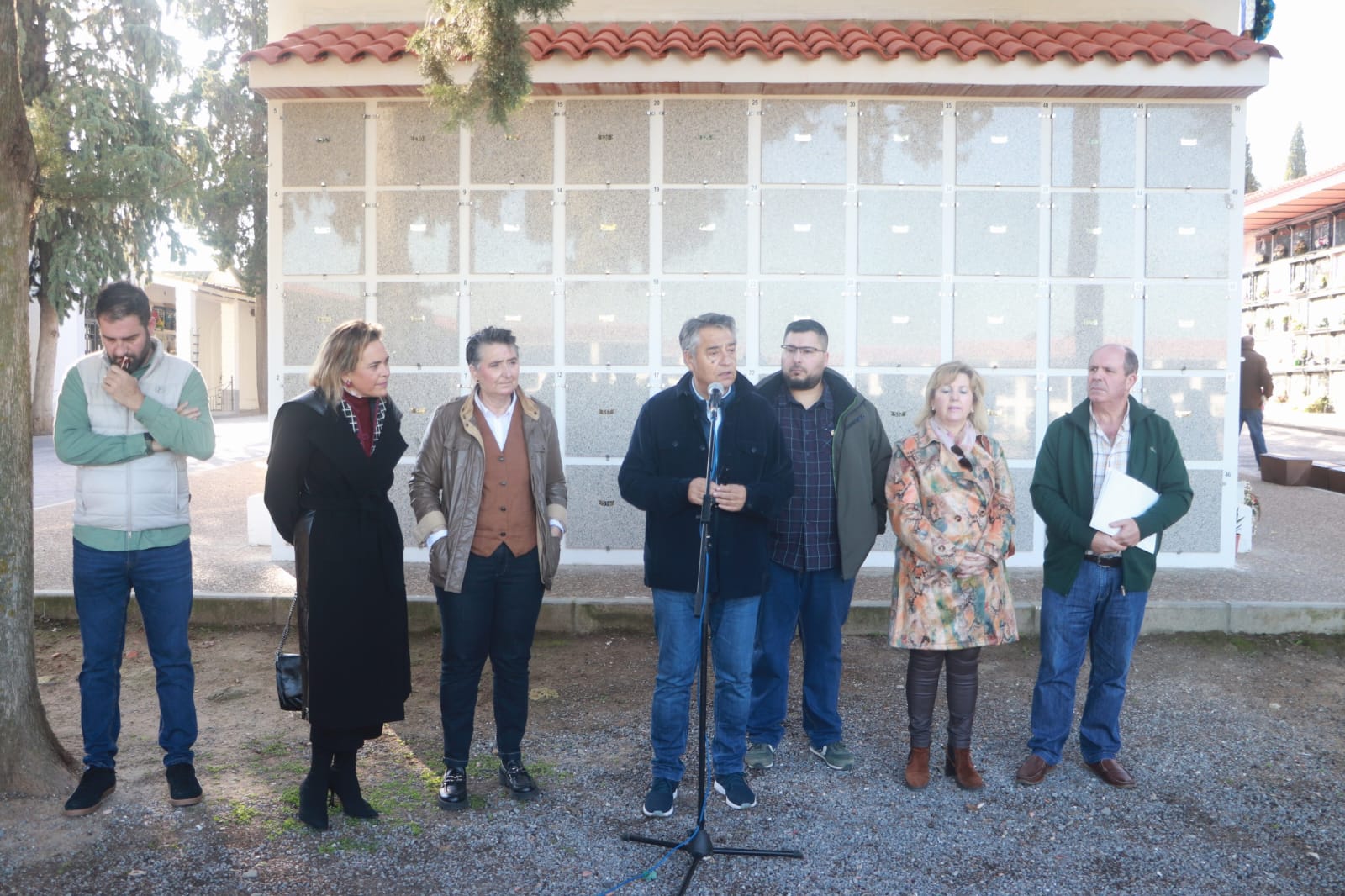 Acto de Inhumación de los Restos de Personas Represaliadas de la Fosa Común