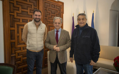 Encuentro con el presidente de la Diputación de Córdoba, Salvador Fuentes, debido a la reciente Declaración de Interés Turístico de La Vaquera de la Finojosa por parte del Consejo de Turismo