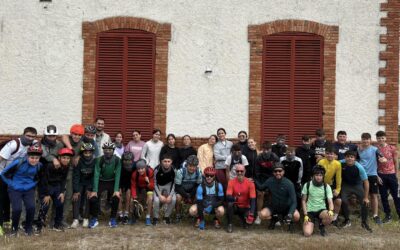 Día de la Bici con alumnos y alumnas del IES Jerez y Caballero y el IES Padre Juan Ruiz de nuestra localidad.